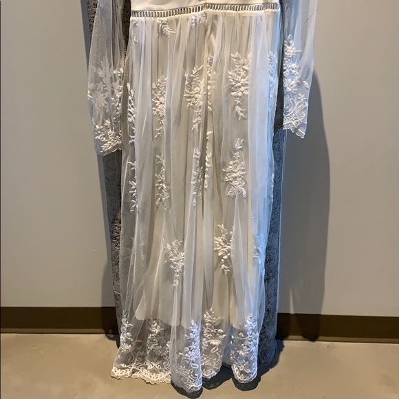 Dress - Picture 6 of 7